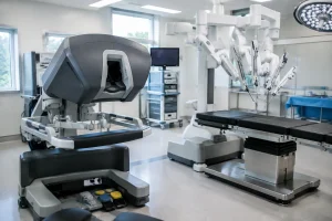 Türkiye’de Bir İlk: 1400 Kilometre Uzaktan Gerçekleştirilen Robotik Cerrahi Operasyonu